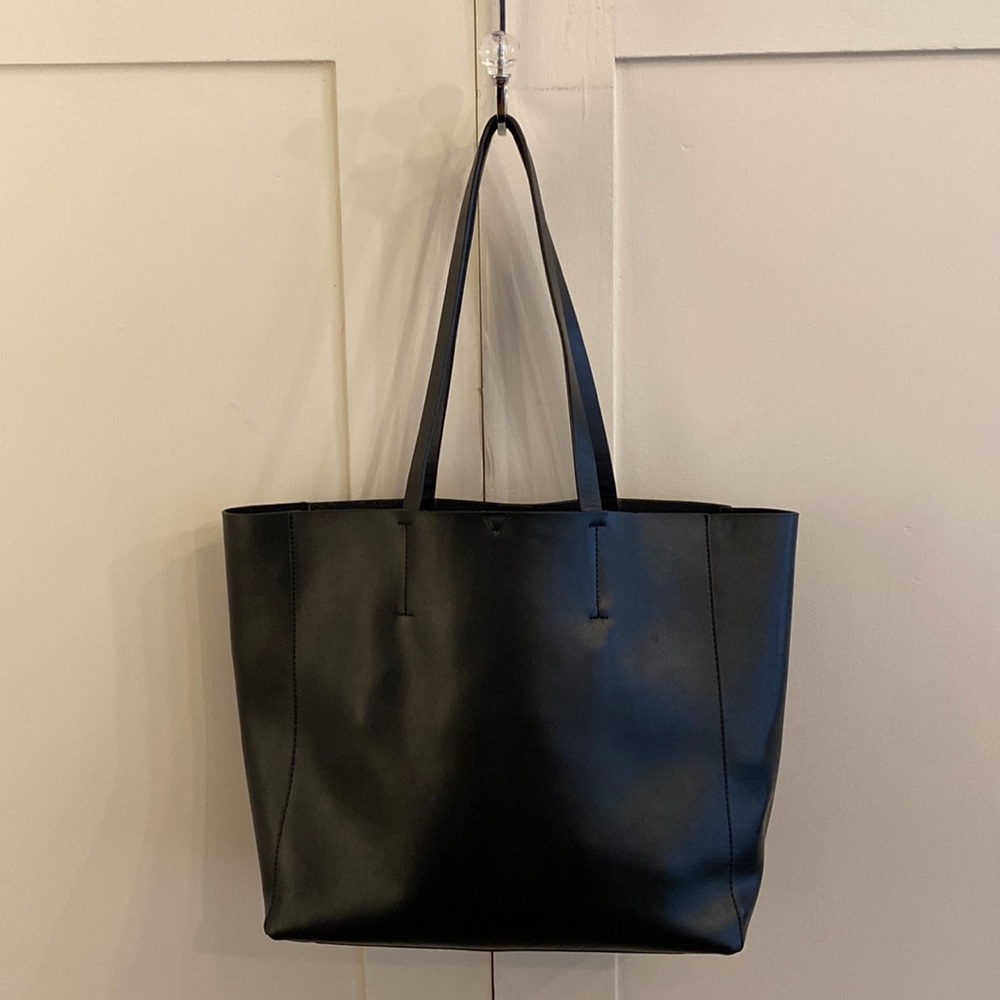 Travel Tote Large Black Leather